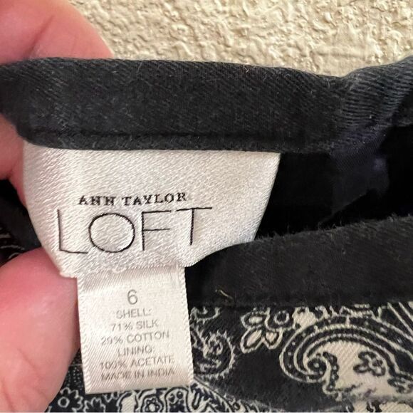 LOFT Silk Graphic Skirt (Size 6) - Picture 6 of 6